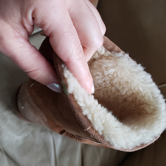 Ugg short brown - Picture 7 of 7